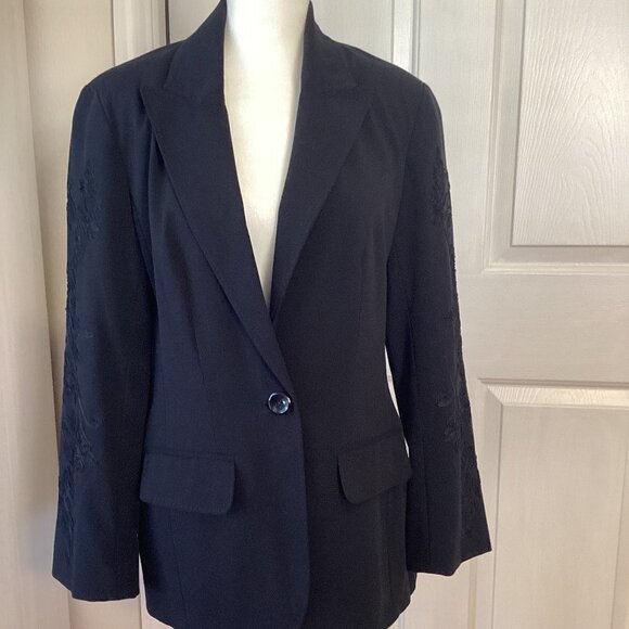 Coldwater Creek Black Soutache Boyfriend Jacket Embroidered Sleeves 10P - Picture 1 of 5